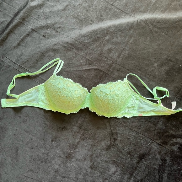 PINK lace push up bra, mint green lace - Picture 3 of 6